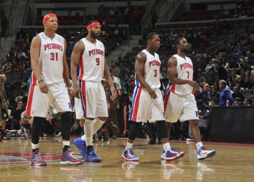 里夫斯：我和浓眉的感情很深，他是我能走到今天的重要原因（里夫斯：我与浓眉情谊深厚，他是我走到今天的关键因素）