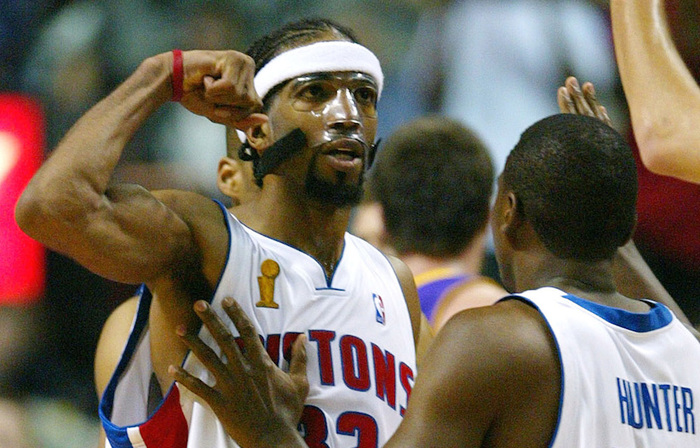 队记坚信勇士会有重磅交易，波杰姆斯基将被摆上货架（队记者看好勇士酝酿重磅运作，波杰姆斯基或被摆上交易货架）