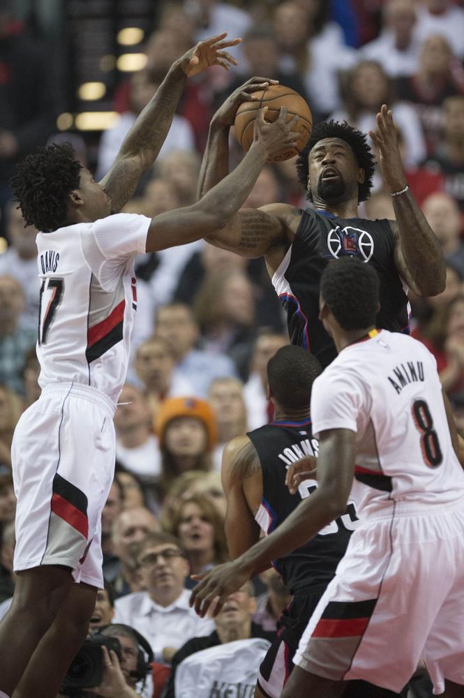 曼晚：缺乏比赛时间，梅努入选世界杯大名单的梦想变得渺茫（曼晚：比赛机会有限，梅努入选世界杯名单前景不乐观）