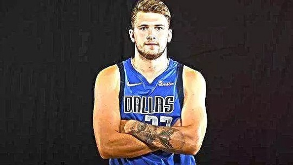 埃贝尔提议诺伊尔重返国家队？卡恩：这也许只是他的个人想法（卡恩回应埃贝尔建议诺伊尔重返国家队：可能只是其个人意见）