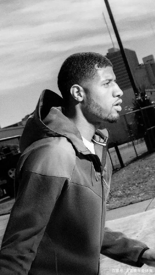 夏普：我认为奥纳纳不会回曼联了；希望拉门斯能保持好的状态（夏普：不看好奥纳纳再回曼联，盼拉门斯保持良好状态）