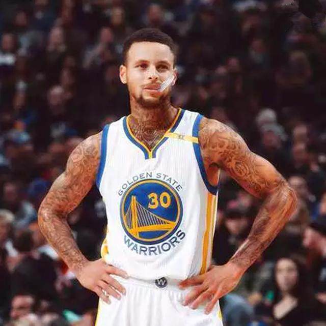 德天空：目前看施洛特贝克最可能不续约，皇马和拜仁讨论了他（德天空：施洛特贝克大概率不续约，皇马与拜仁已就其展开讨论）