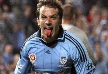 姆巴佩已完成职业生涯400球，为最年轻达成此成就球员（姆巴佩达成生涯400球，成史上最年轻完成者）