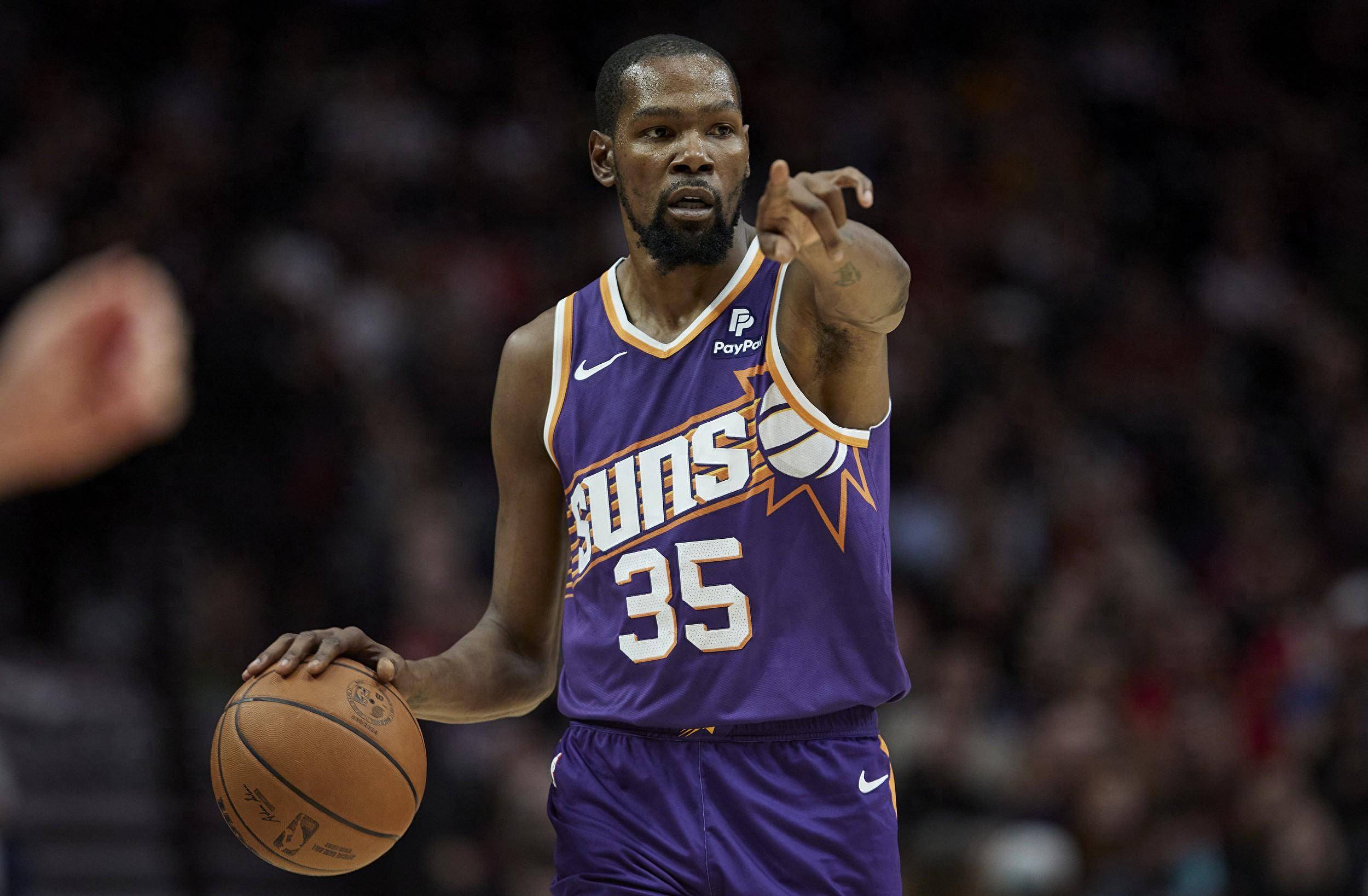 库普梅纳斯：我踢左中卫感觉很舒服，我的能力能帮助尤文（库普梅纳斯：踢左中卫很自在，相信自身能力能助尤文）