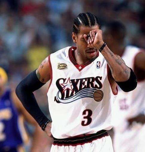 利兹联主场气势如虹，连斩蓝军创26年纪录（利兹联主场强势，连克蓝军刷新26年纪录）