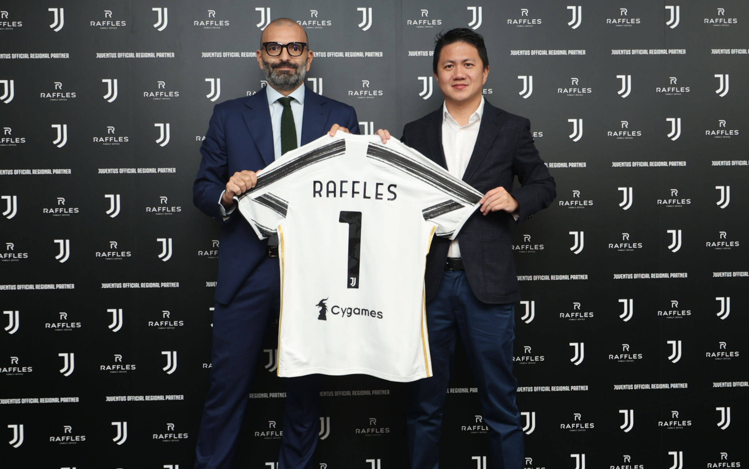 NBA官方：斯玛特因向裁判做出不雅手势被罚款35000美元（NBA通报：斯玛特因向裁判做出不雅手势被罚3.5万美元）