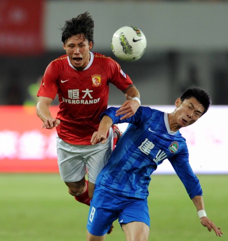 记者：维萨希望加盟纽卡，纽卡可能为其提出第三份报价（记者：维萨倾向加盟纽卡，俱乐部或提交第三次报价）