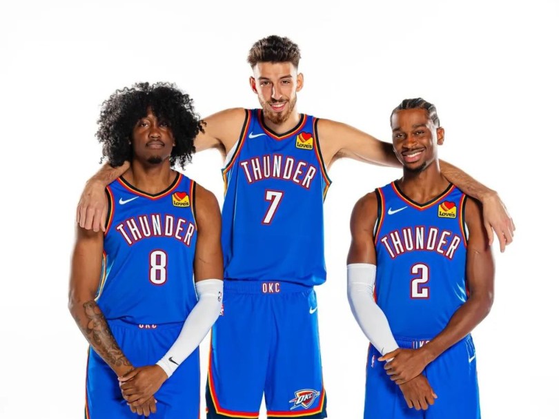 希尔德：库里缺阵时我们得填补空缺，用自己的方式串联比赛（希尔德：库里缺阵我们必须站出来，用各自方式带动比赛运转）