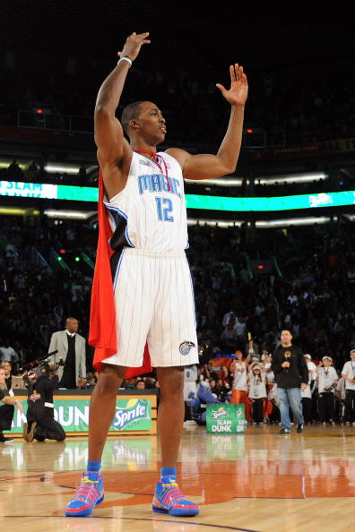 当火箭将对手得分限制在110分以下时，球队12战全胜（火箭把对手得分守在110分以下时，战绩12胜0负）