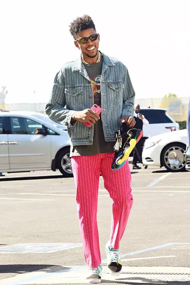 记者丨米兰vs科莫海外赛告吹（记者：米兰与科莫海外赛未能成行）