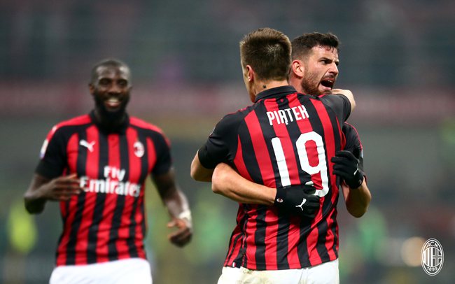 名记：魔术愿意打包艾萨克和次轮签来增强球队进攻端深度（据记者报道，魔术愿以艾萨克和次轮签打包换取进攻端补强）