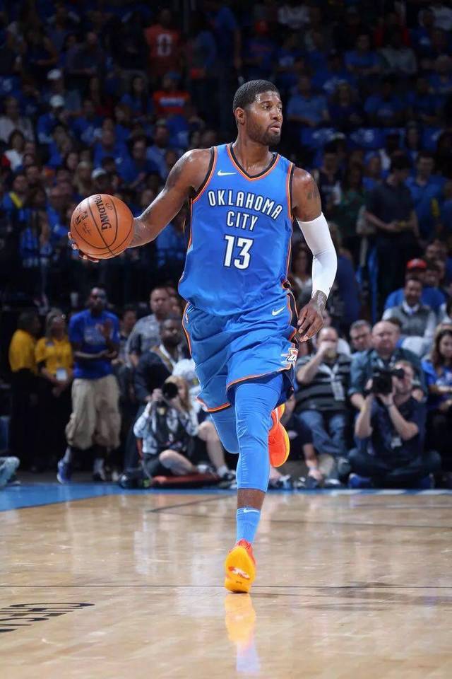 官方：马科斯-略伦特大腿肌肉撕裂，将缺席与国米的欧冠比赛（官方确认：马科斯-略伦特大腿肌肉撕裂，缺席欧冠对阵国米）