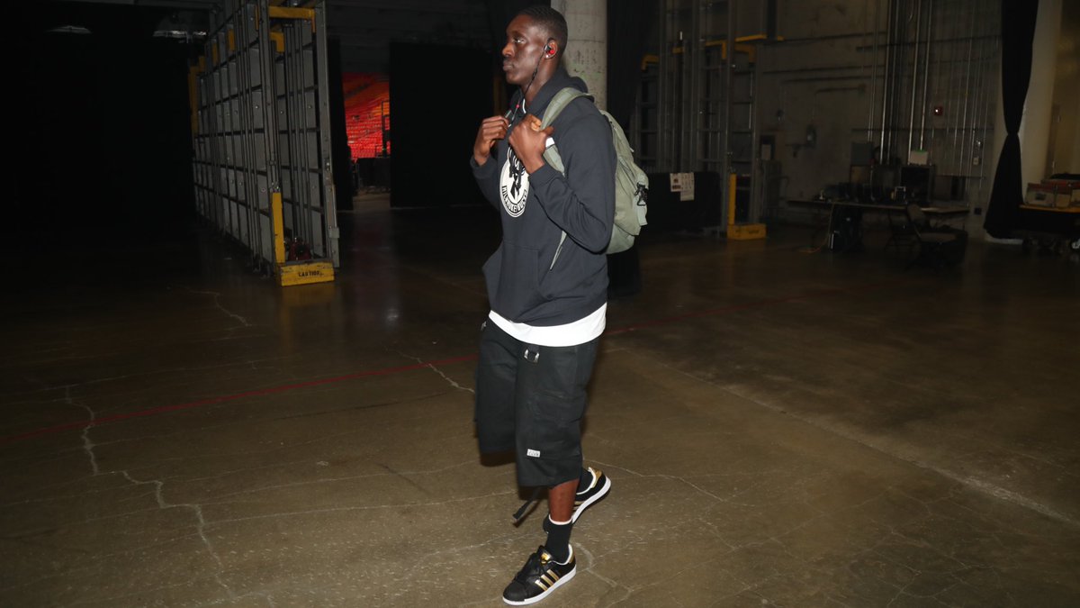 葡媒：鲁伊-科斯塔即将连任本菲卡主席，竞争对手已承认败选（葡萄牙媒体称：鲁伊·科斯塔将连任本菲卡主席，竞选对手已认输）