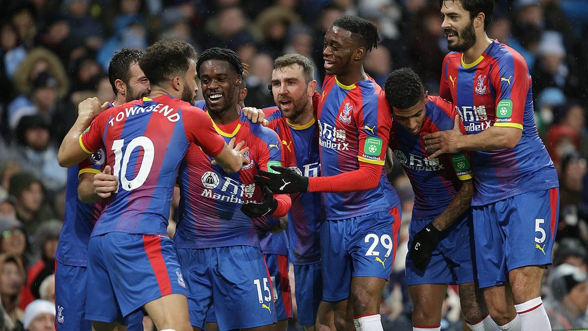 吓人，一巴拉圭球员在侏儒美洲杯头部着地后当场失去意识（惊险一幕：短身材美洲杯一名巴拉圭球员头部着地后当场昏迷）