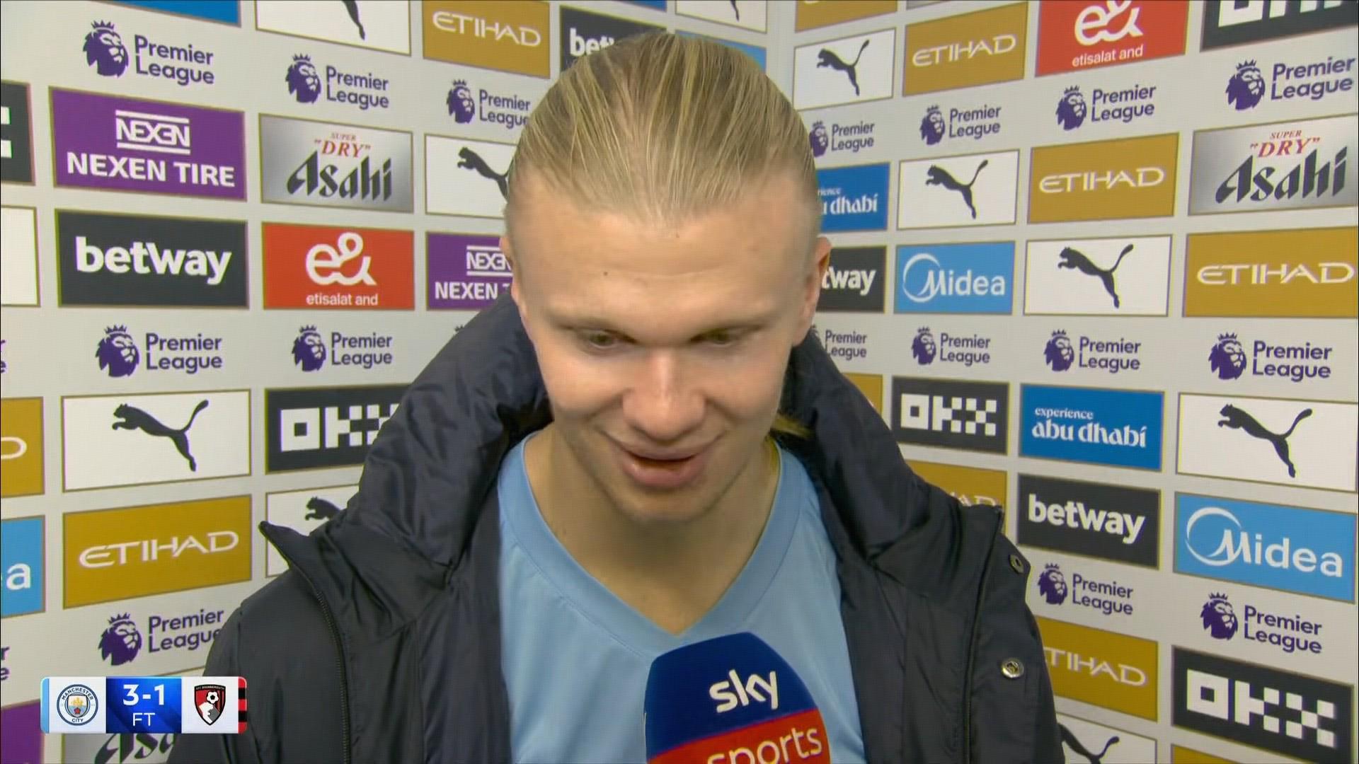 布斯克茨：很期待去看看新诺坎普，也很想在那里好好感受一下（布斯克茨：迫不及待参观新诺坎普，盼在那里深切感受一番）