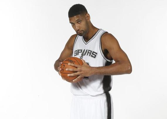 豪气！布里奇斯送队友劳力士表作为圣诞礼物，价值1.5万美元（大手笔！布里奇斯圣诞送队友劳力士手表，价值约1.5万美元）