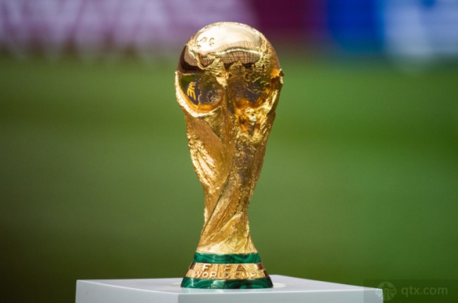 杨鸣：球员们憋着劲斗志翻倍，没有失去老辽宁队的传统和精神（杨鸣：队员憋着劲斗志翻番，老辽宁队的传统与精神仍在）