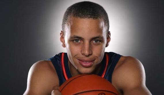 科尔：追梦和我说他可以打替补，但我现在根本没考虑过这件事（科尔：追梦表示可接受替补角色，但我目前并未考虑此事）